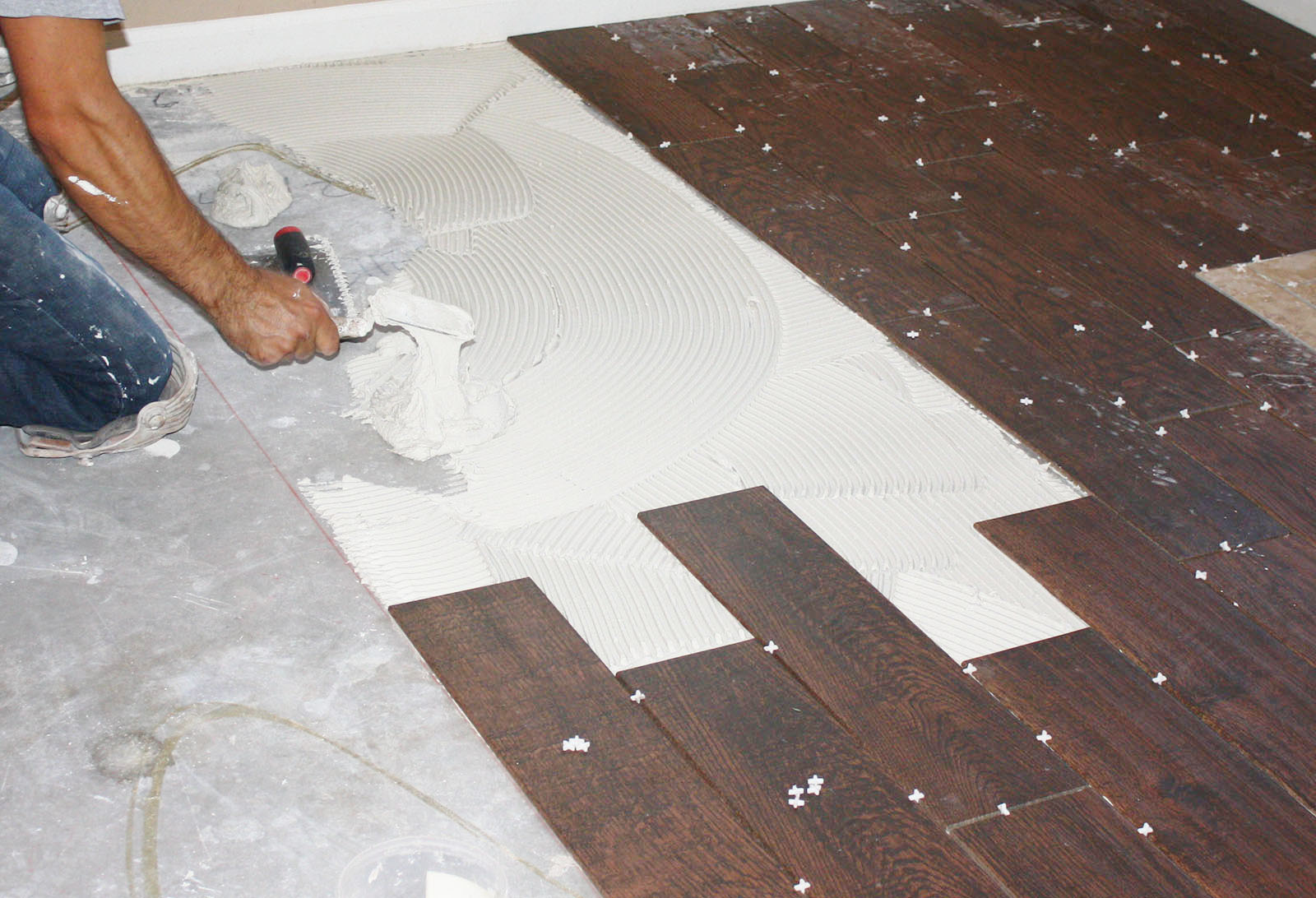 10 Photos And Inspiration Lay Floor Tiles SFConfelca Homes